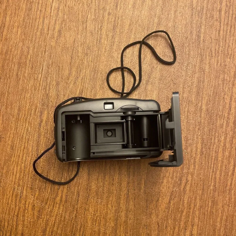 Vintage DSMAX HC 2000 Focus Free 35mm camera